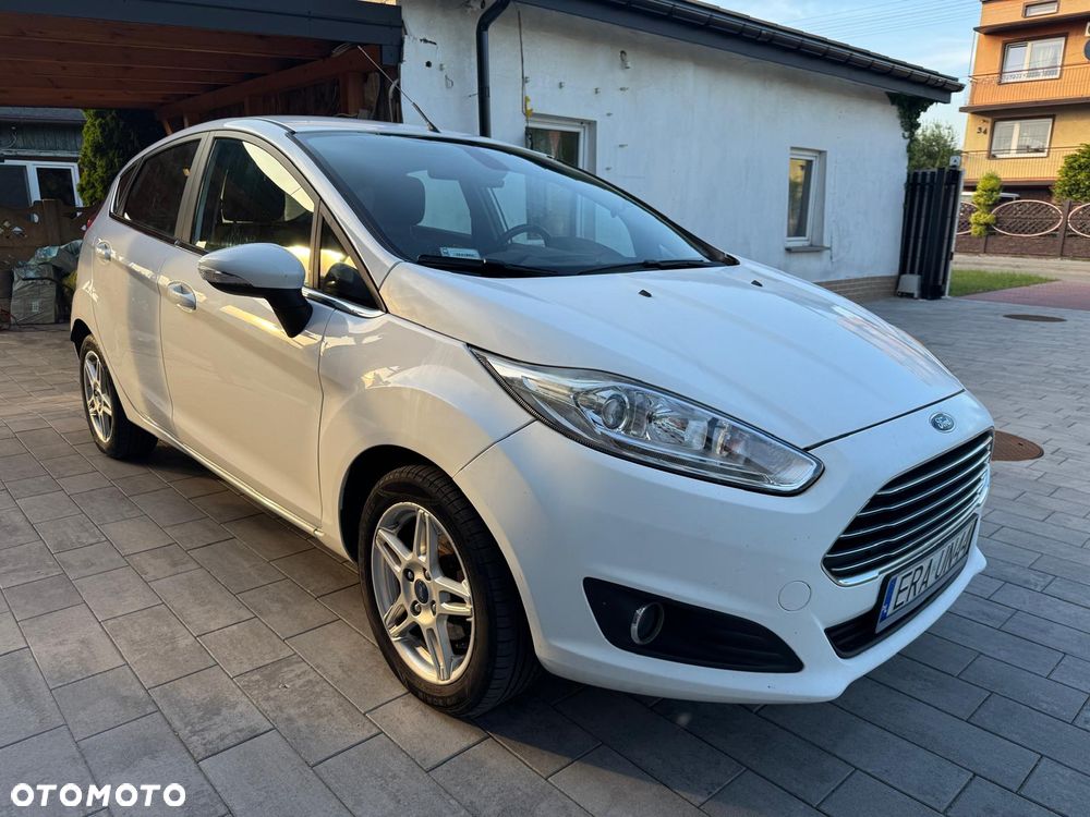 Ford Fiesta 1.6 TDCi Titanium - 2