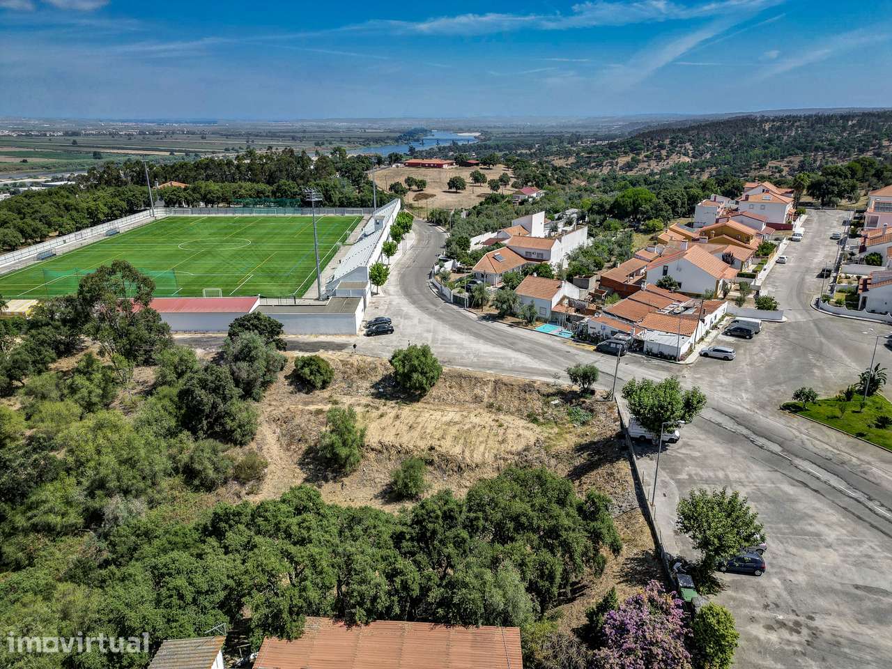 Terreno urbano no Vimioso 677 m2 - Grande imagem: 5/16