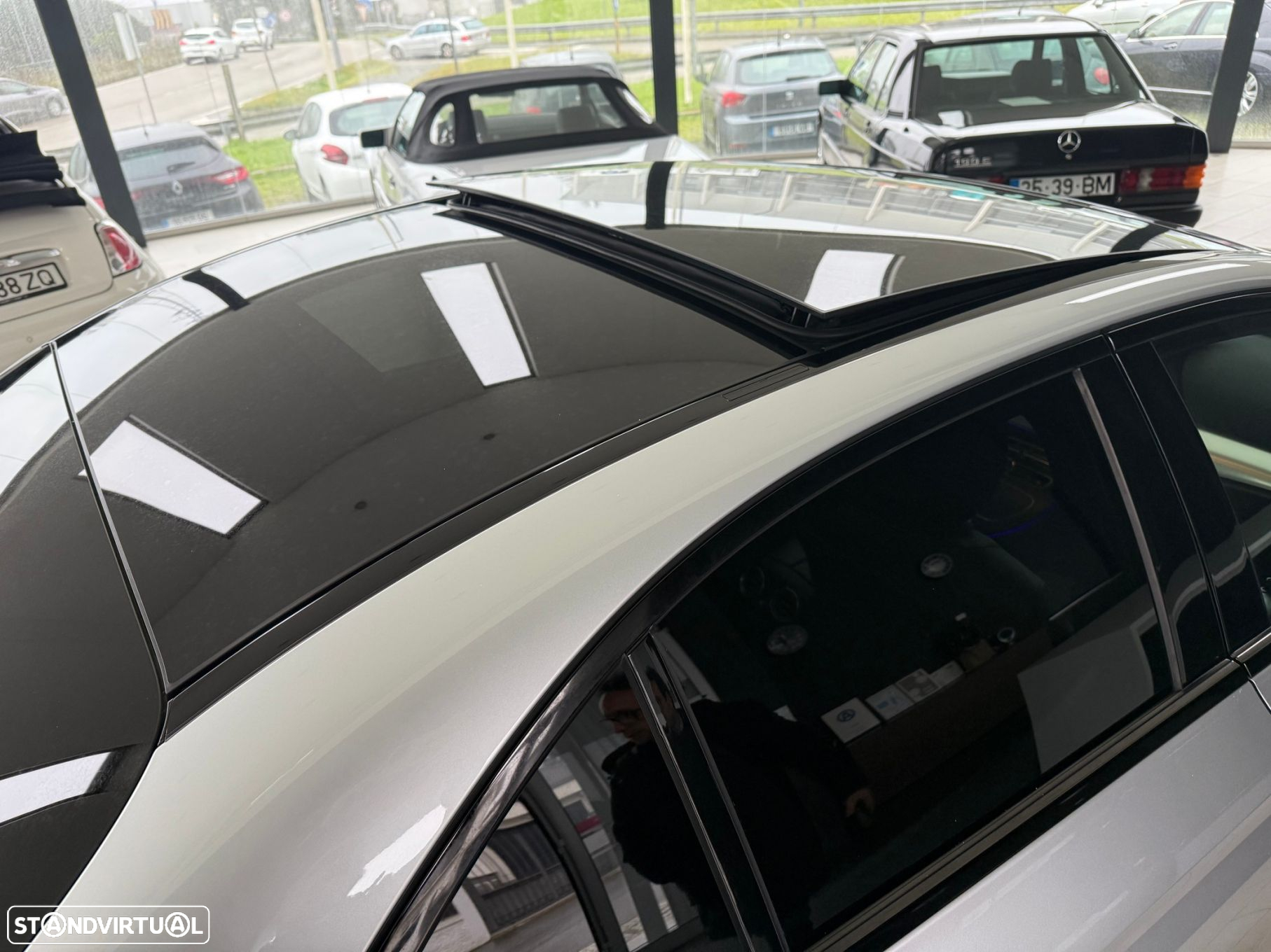 Mercedes-Benz E 220 d Avantgarde - 27