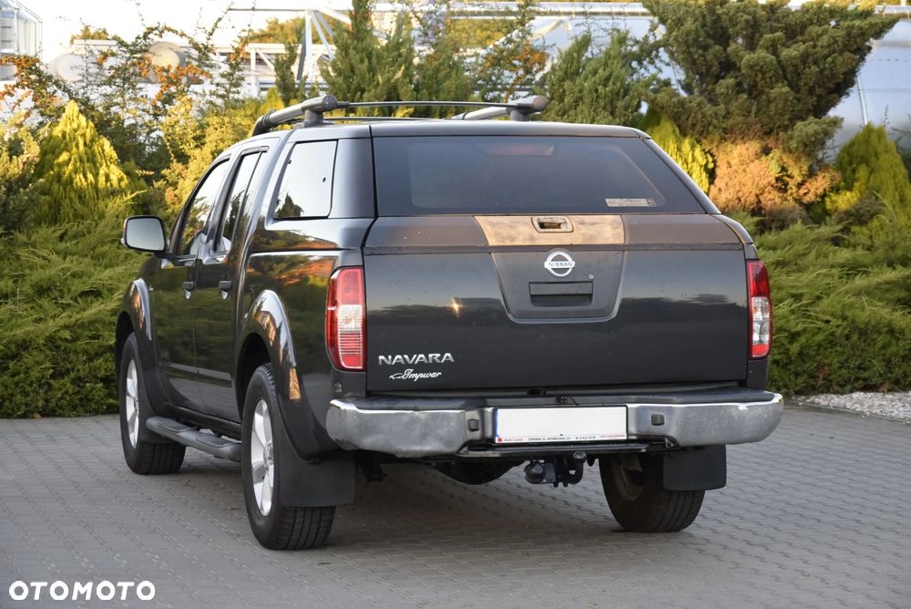 Nissan Navara 2.5 D XE - 16