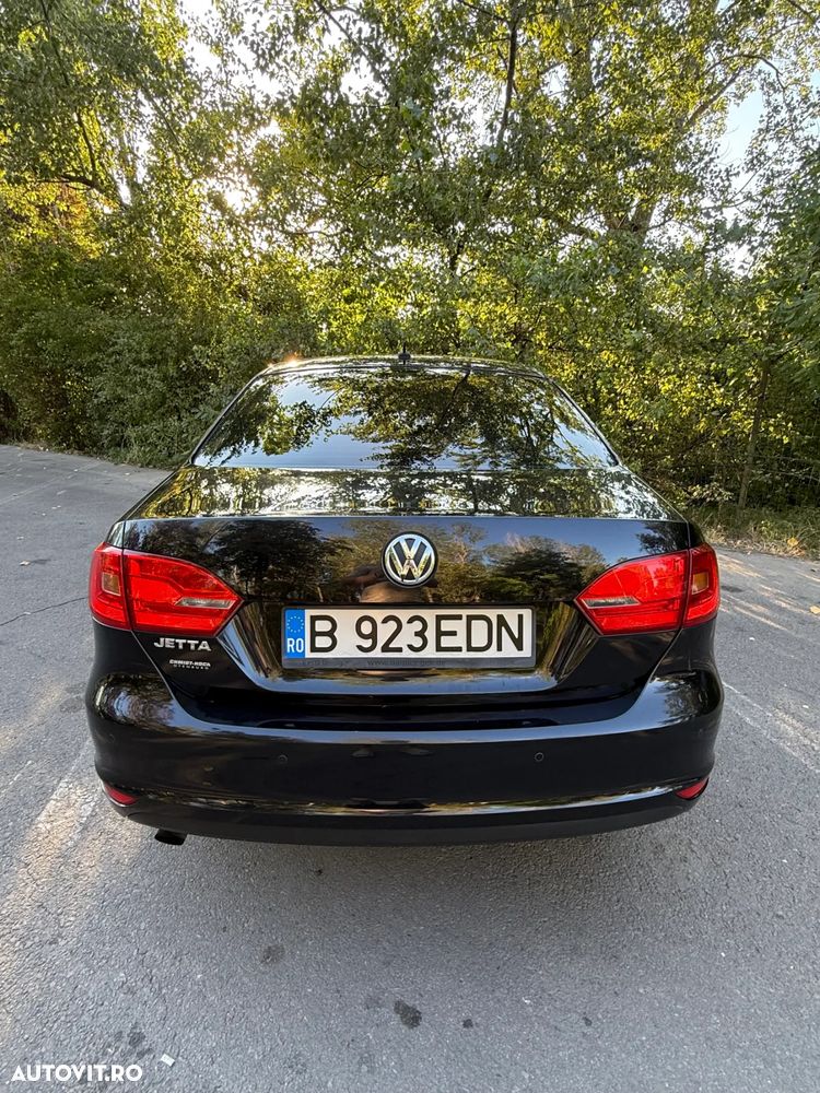 Volkswagen Jetta 1.2 TSI Comfortline - 19