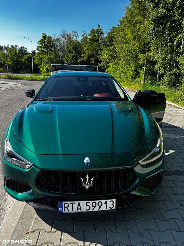 Maserati Ghibli Trofeo - 1