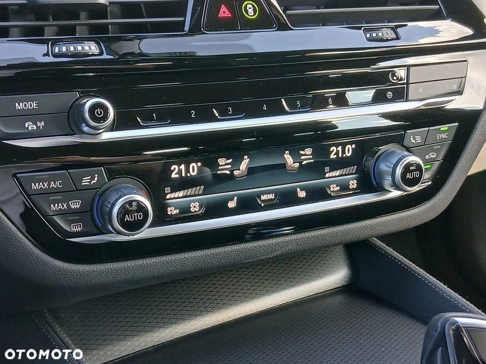 BMW Seria 5 - 28