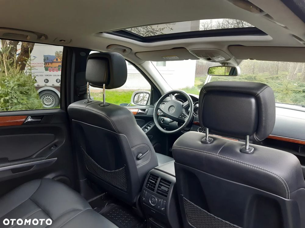 Mercedes-Benz GL 320 CDI - 21