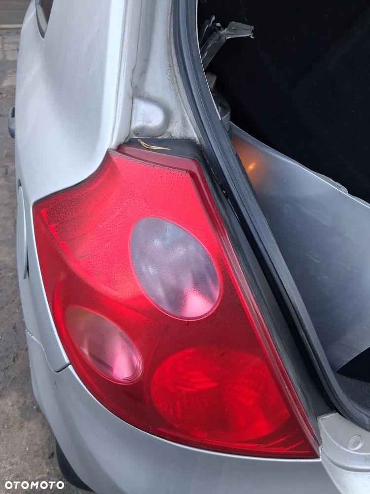 Kia ceed 06 9s lampa lewy tyl - 1