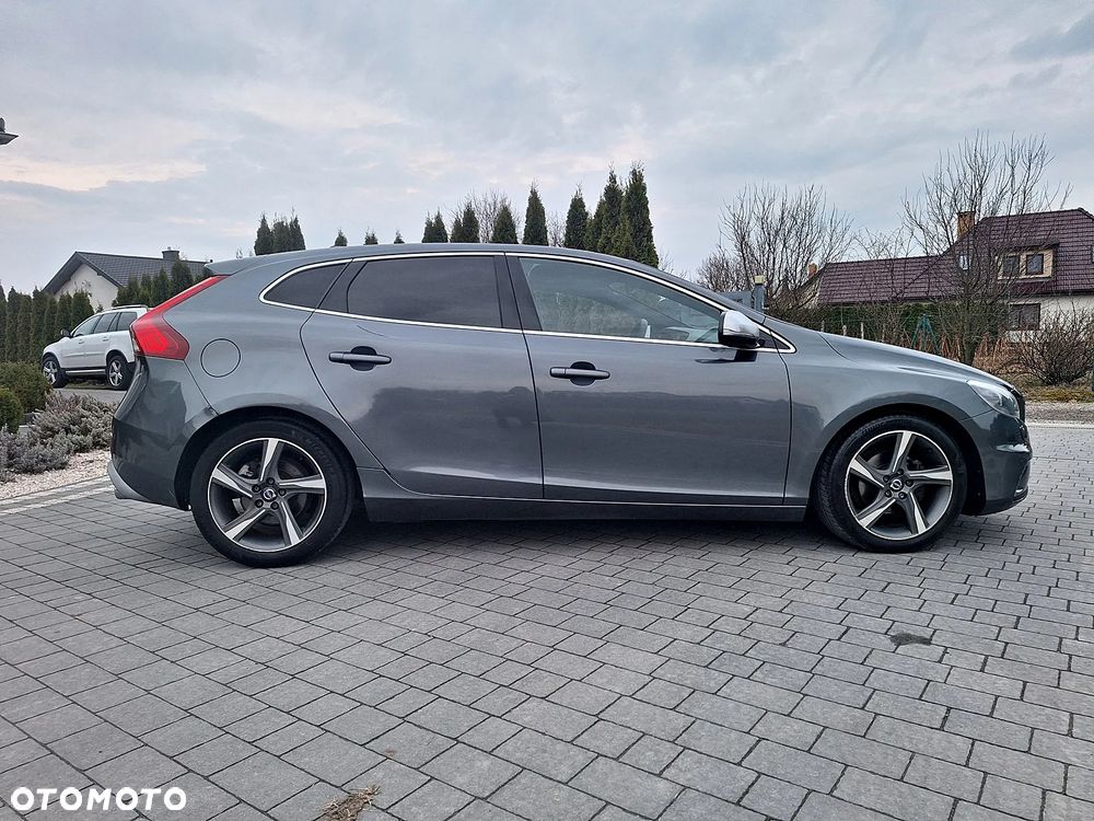 Volvo V40 D2 R-Design Kinetic - 14