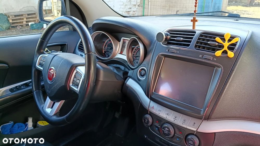 Fiat Freemont 2.0 Multijet 16V DPF Automatik Allrad Black Code - 21