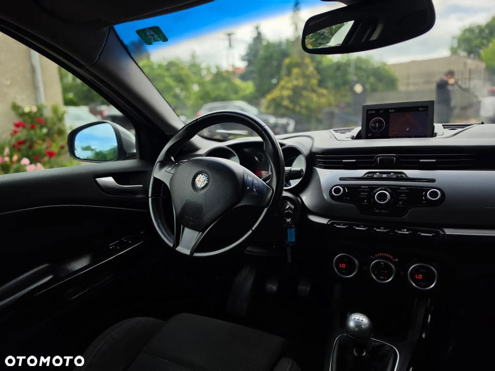 Alfa Romeo Giulietta - 34