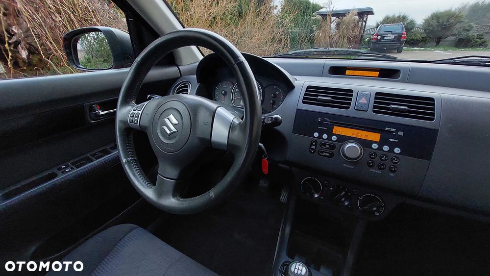 Suzuki Swift 1.3 4x4 Comfort - 21