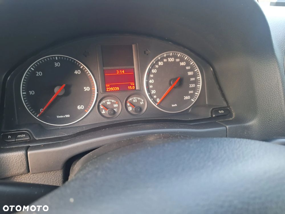 Volkswagen Golf Plus 1.9 TDI Comfortline - 8