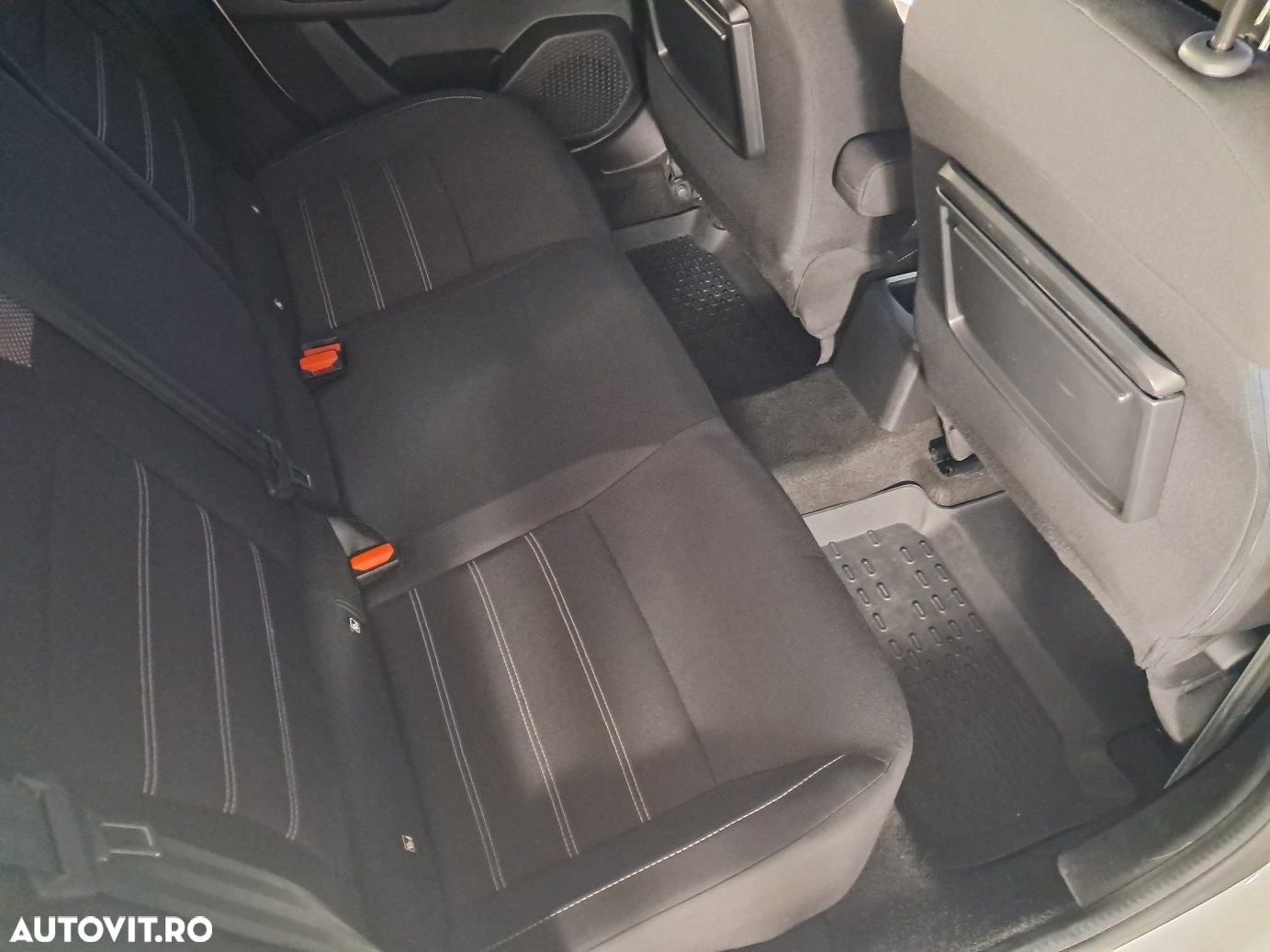 Dacia Logan - 10