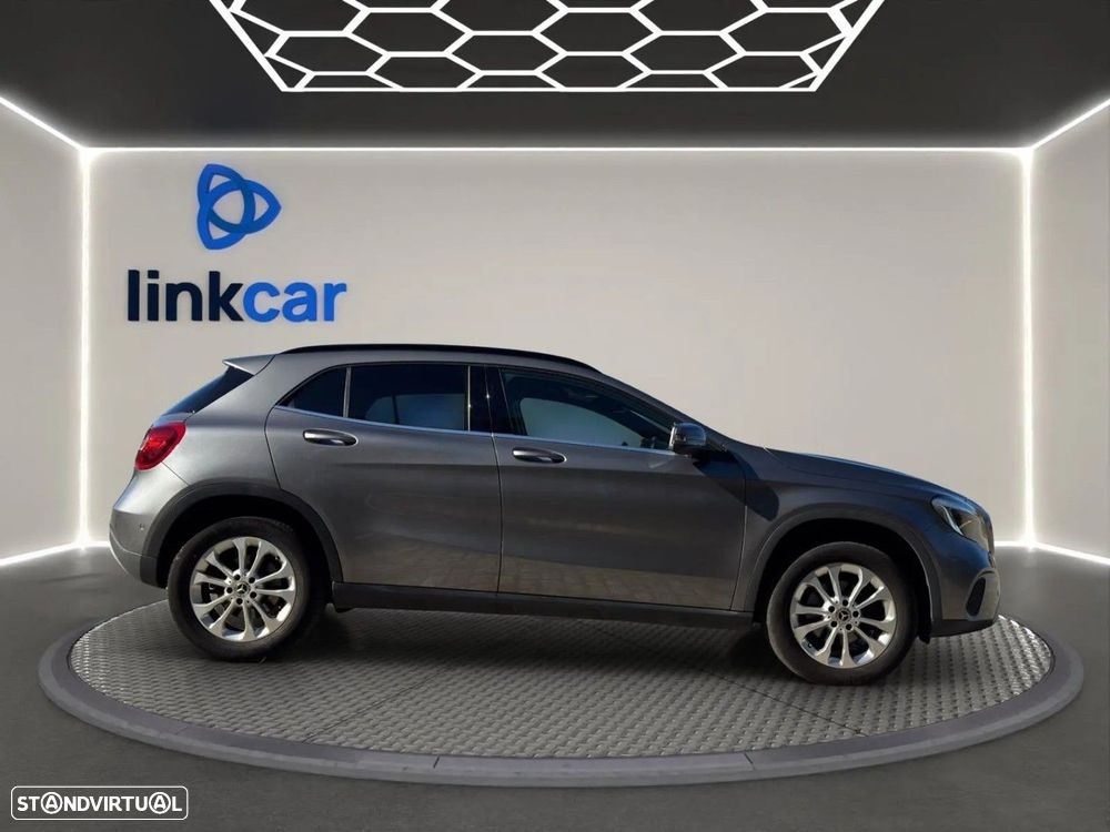 Mercedes-Benz GLA 180 CDi Urban - 9