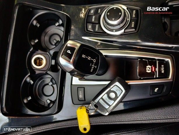 BMW 520 d Sport-Aut. - 40