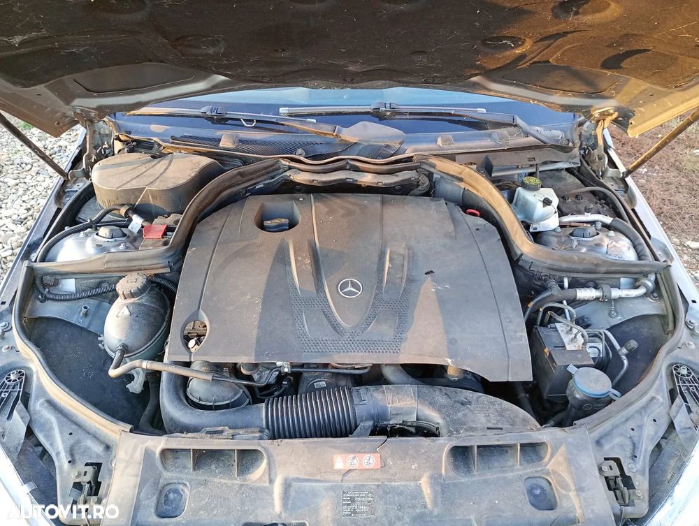 Mercedes-Benz C 200 CDI DPF BlueEFFICIENCY Avantgarde - 3