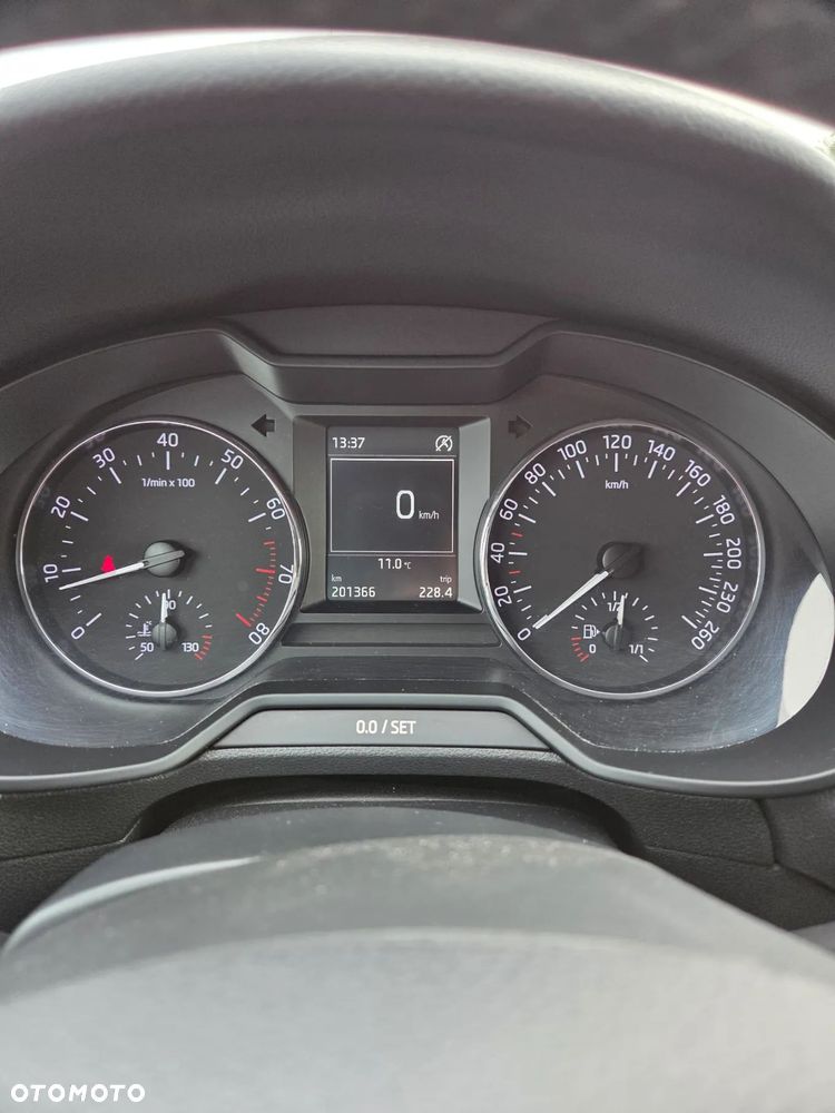 Skoda Octavia - 15