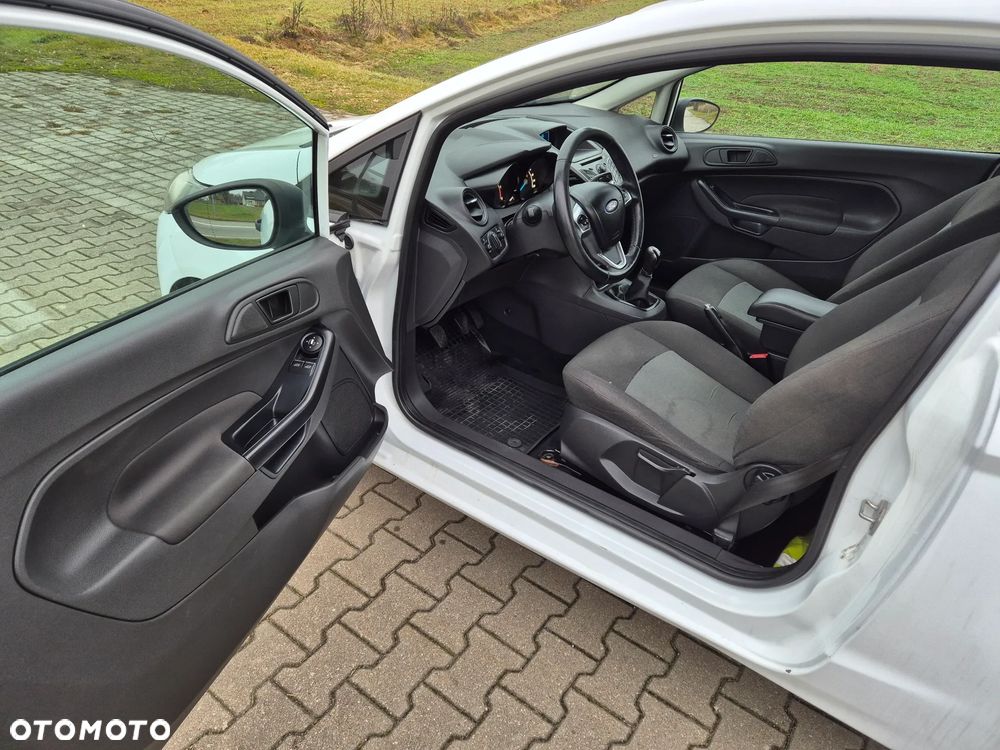 Ford Fiesta - 8