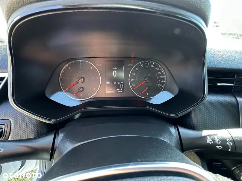 Renault Clio - 13