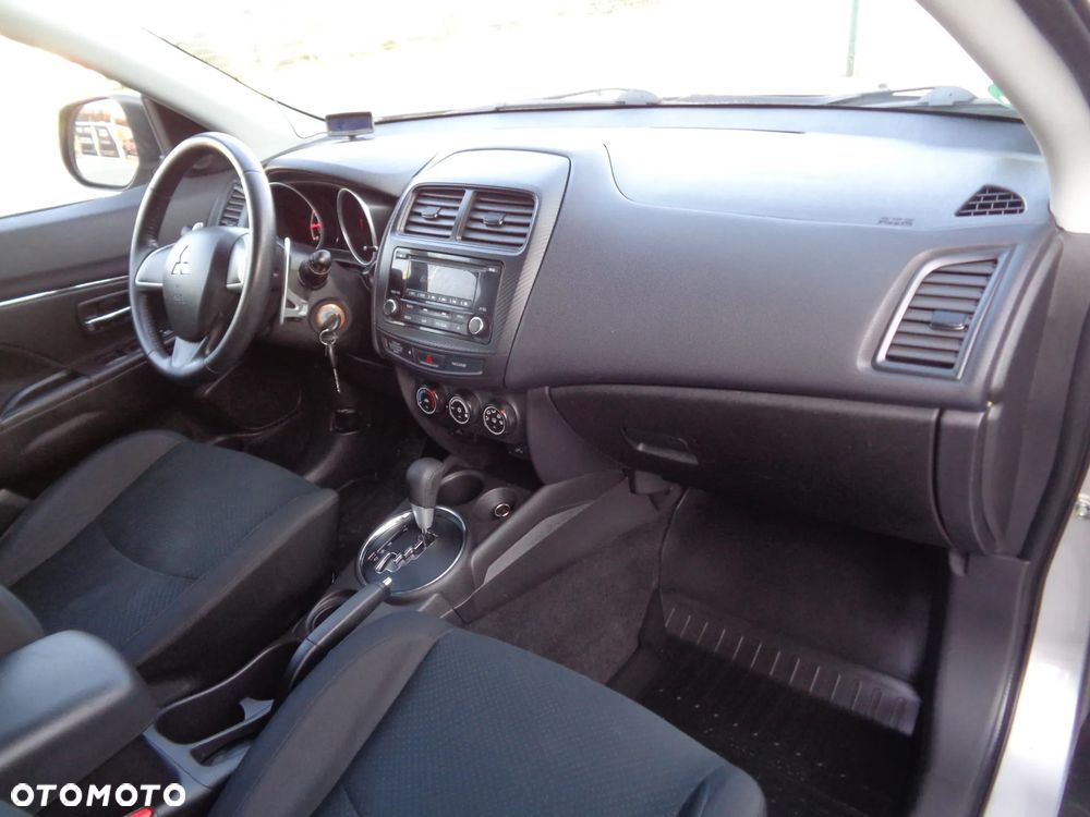 Mitsubishi ASX - 20