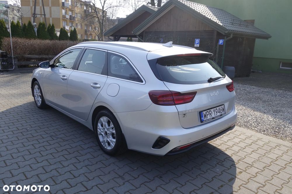 Kia Ceed 1.5 T-GDI M DCT - 5
