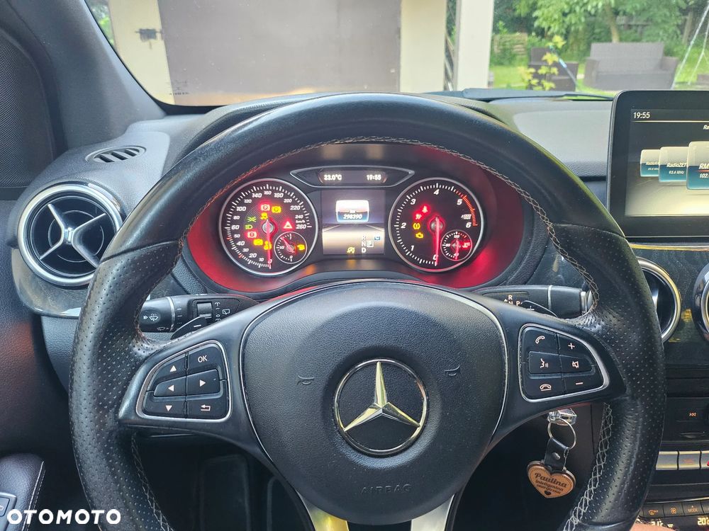 Mercedes-Benz Klasa B 180 (CDI) d 7G-DCT AMG Line - 9