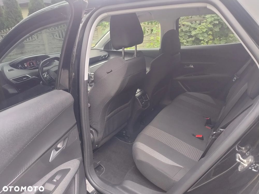Peugeot 3008 - 9