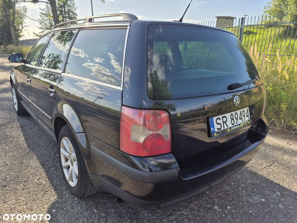 Volkswagen Passat Variant 2.0 TDI DPF Highline - 4