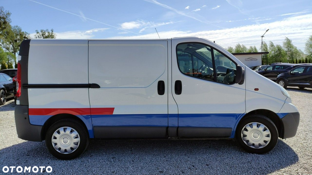 Opel Vivaro - 13
