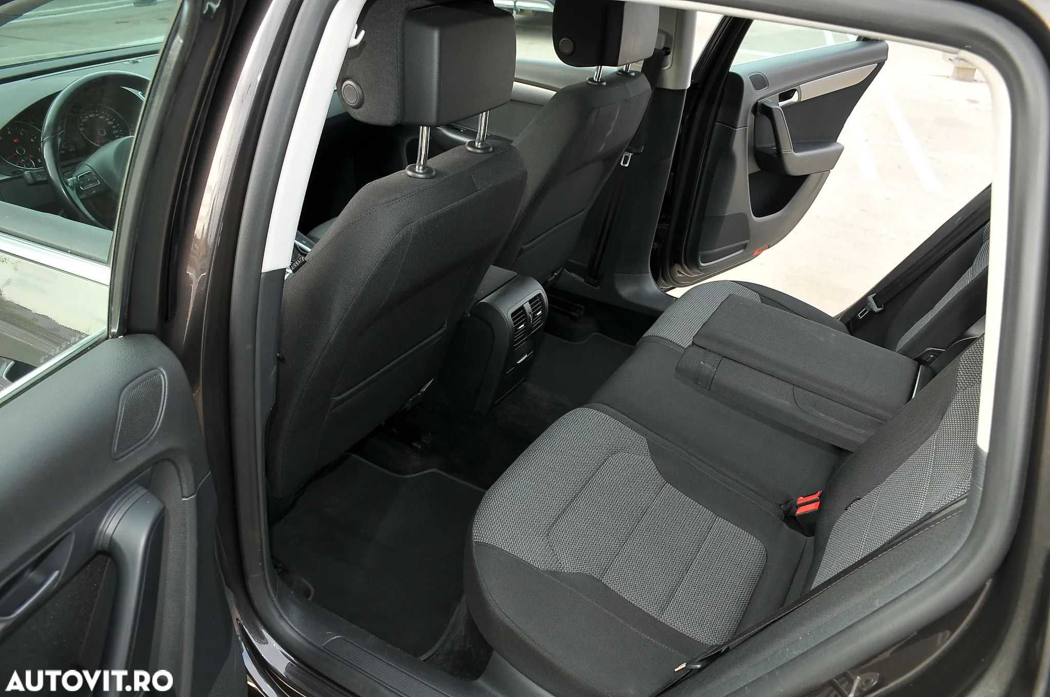 Volkswagen Passat 1.4 TSI DSG BlueMotion Technology Comfortline - 17