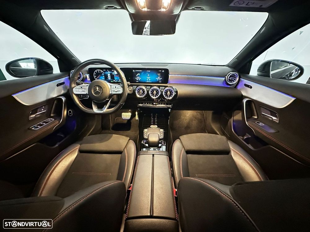 Mercedes-Benz A 250 e AMG Line - 15