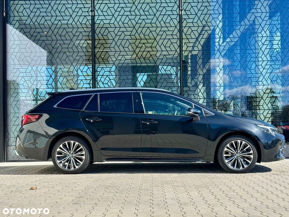 Toyota Corolla 1.8 Hybrid Style - 4