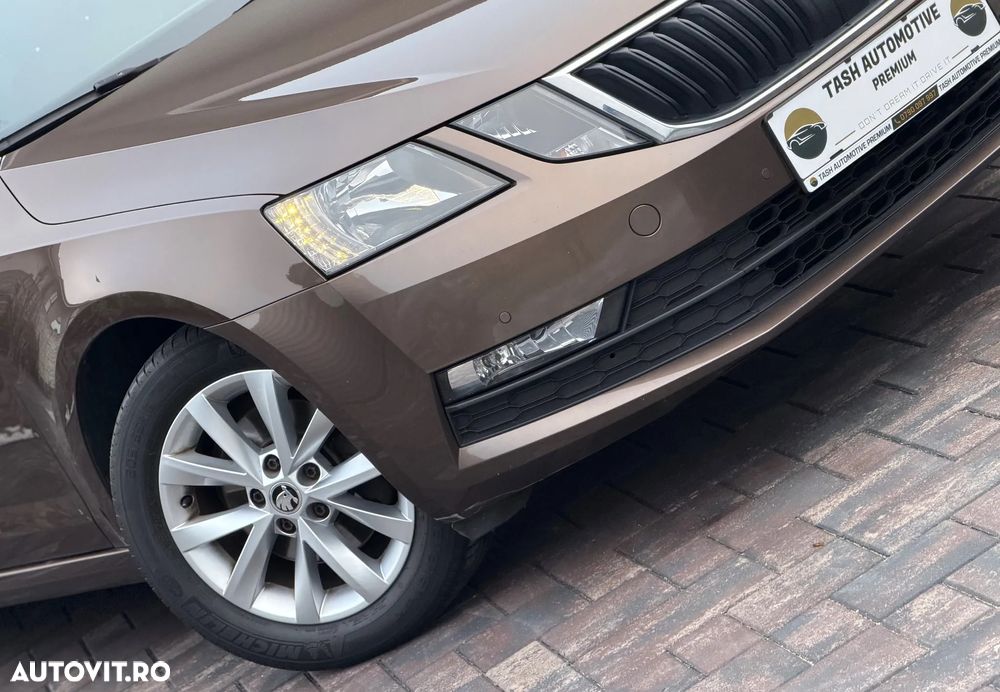 Skoda Octavia Combi 1.5 TGI G-TEC DSG Ambition - 9