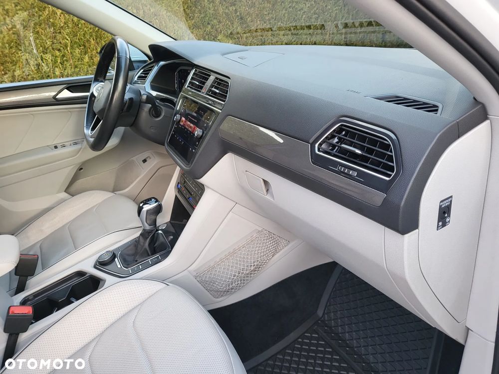 Volkswagen Tiguan Allspace - 11