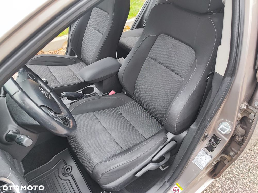 Toyota Auris - 26
