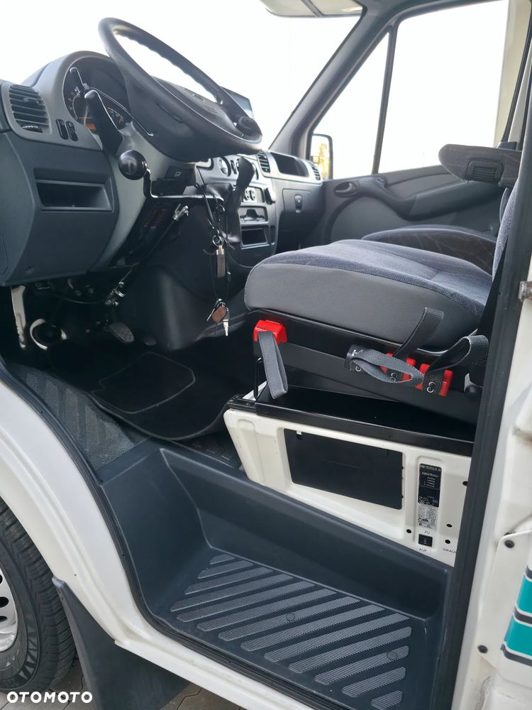 Mercedes-Benz Sprinter 313 CDI - 24