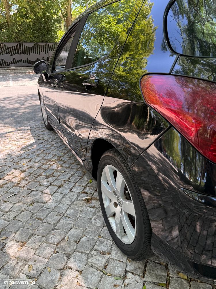 Peugeot 308 1.6 HDi Executive - 9