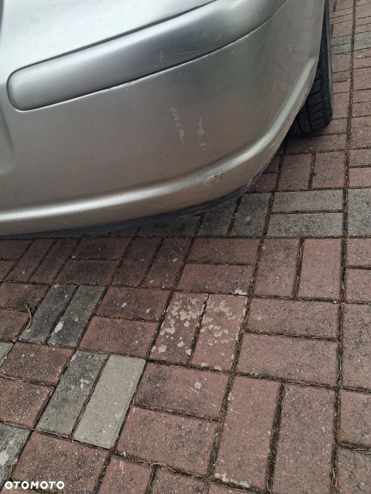 Toyota Avensis 1.8 VVT-i Terra - 5