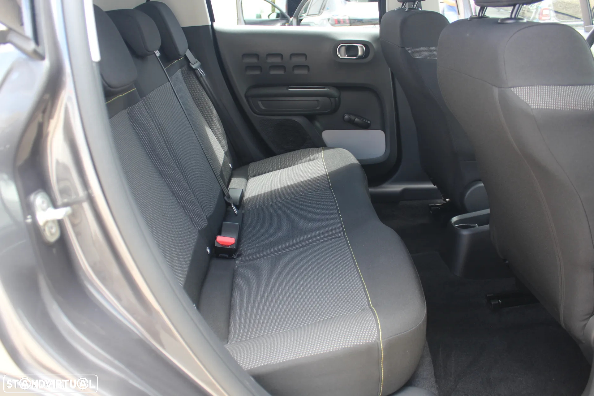 Citroën C3 1.2 PureTech Max - 24
