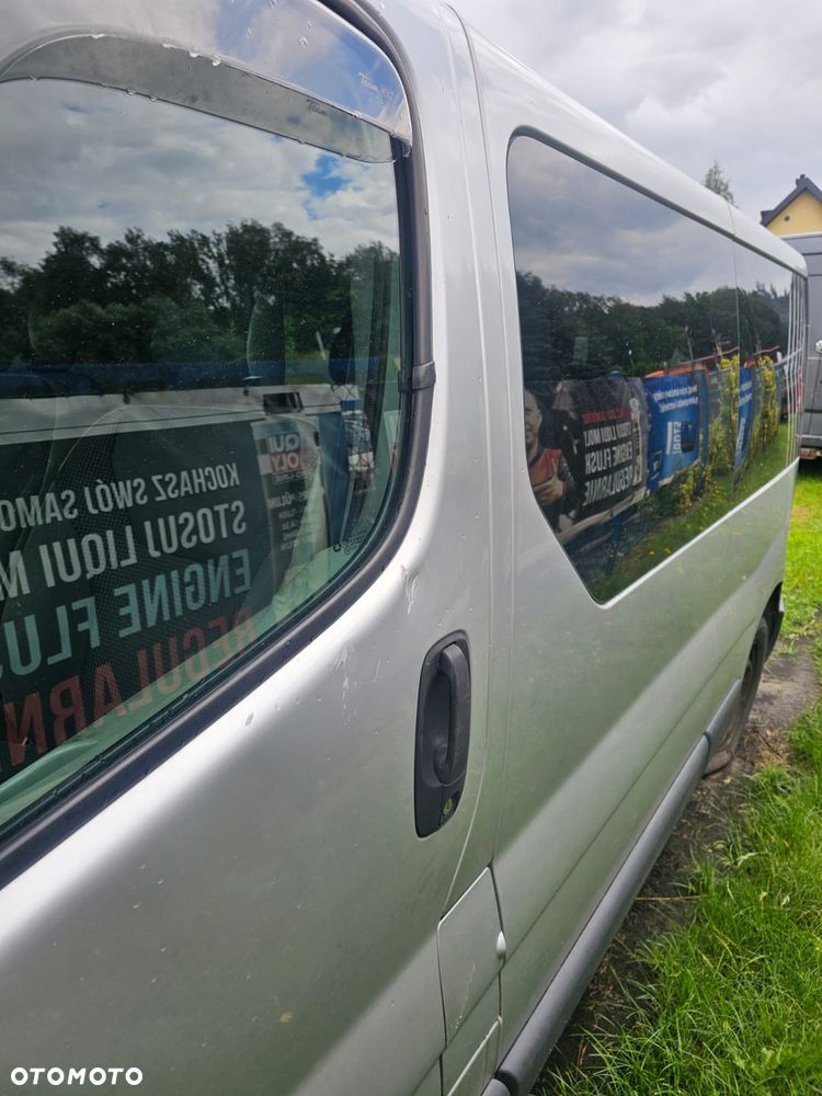 Opel Vivaro L2H1 2.9t - 10