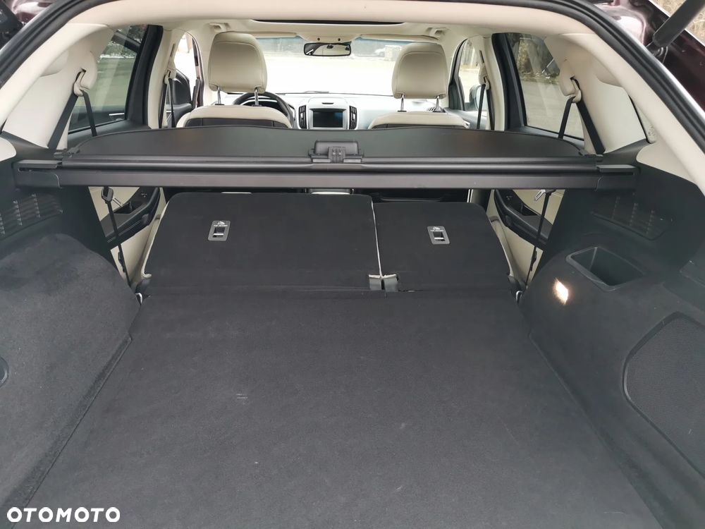 Ford Edge 2.0 TDCi Twin-Turbo 4WD Titanium - 20