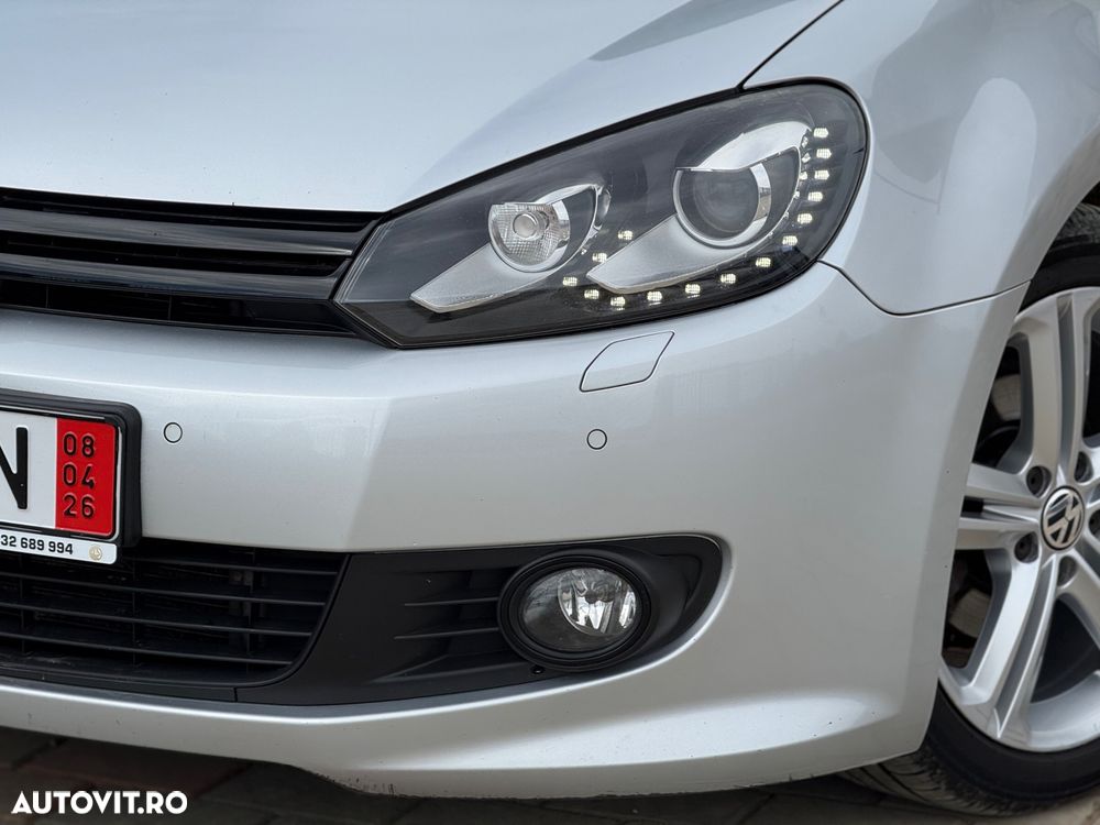 Volkswagen Golf 1.6 TDI DPF Exclusive - 23