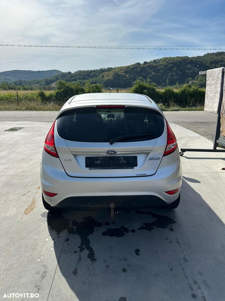 Ford Fiesta 1.4 TDCI Titanium - 3