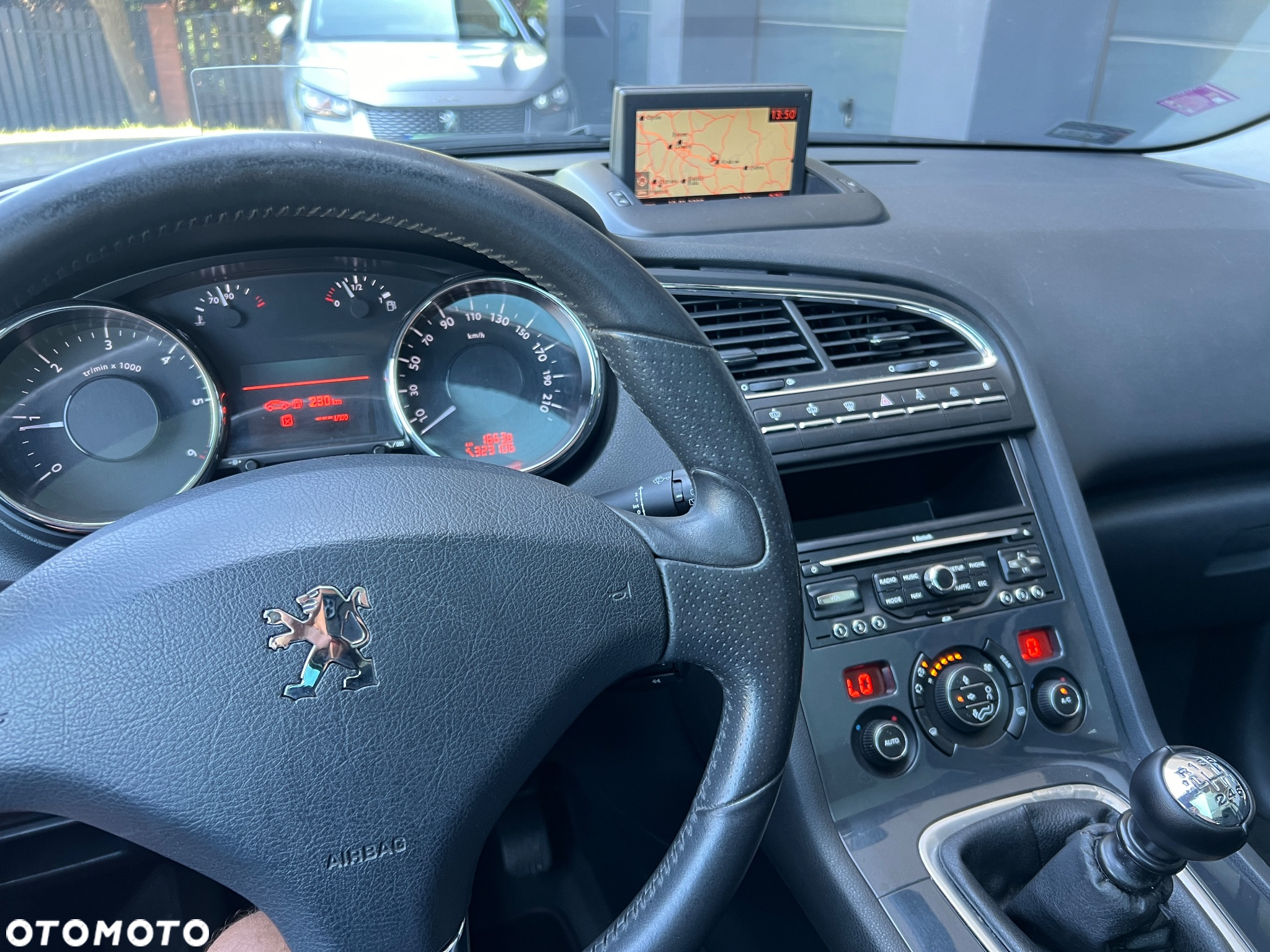 Peugeot 5008 HDI FAP 150 Premium - 10