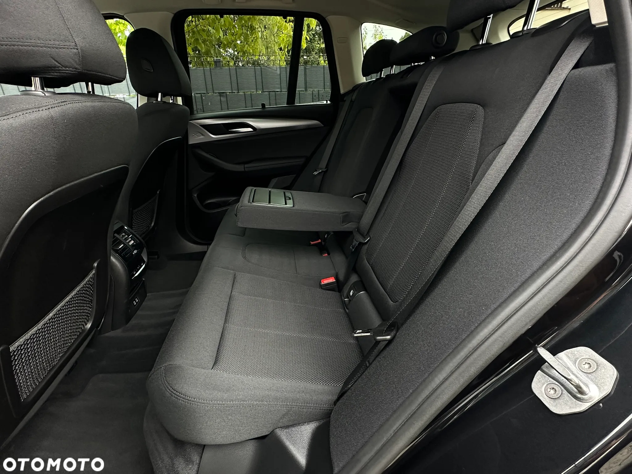 BMW X3 xDrive20d sport - 24