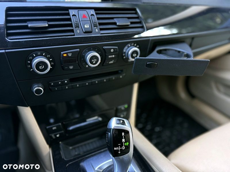 BMW Seria 5 - 25