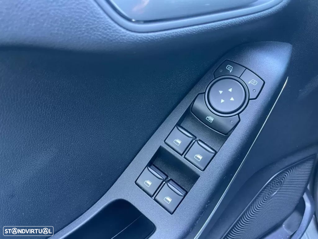 Ford Fiesta 1.0 EcoBoost ST-Line - 13