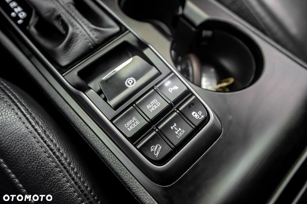 Hyundai Tucson 2.0 CRDI 4WD Automatik Premium - 35