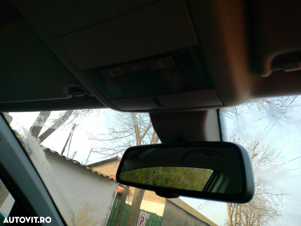 Dezmembrari  VW GOLF 4  1997  > 2006 1.9 TDI Motorina - 2