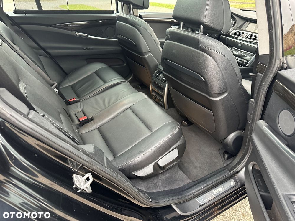 BMW 5GT 530d xDrive Luxury Line - 30