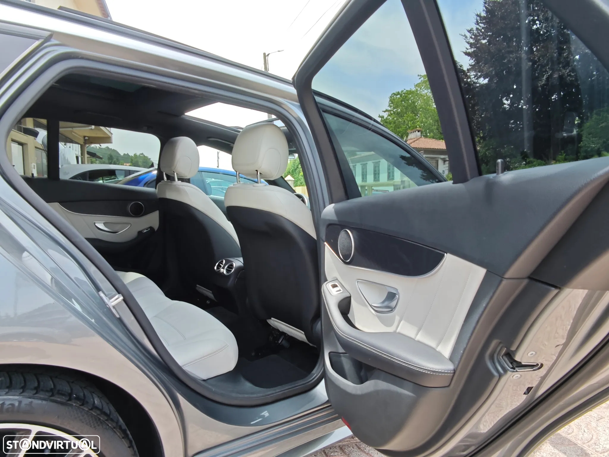 Mercedes-Benz C 250 d 4Matic Station 9G-TRONIC AMG Line - 25