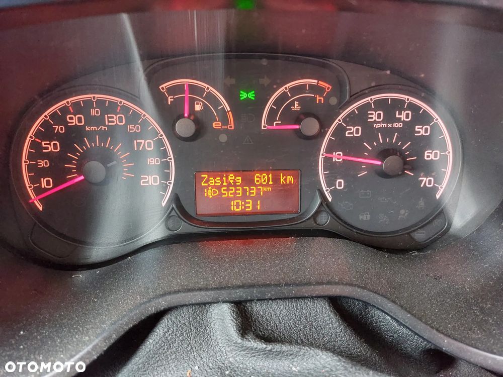 Fiat Doblo Maxi - 13